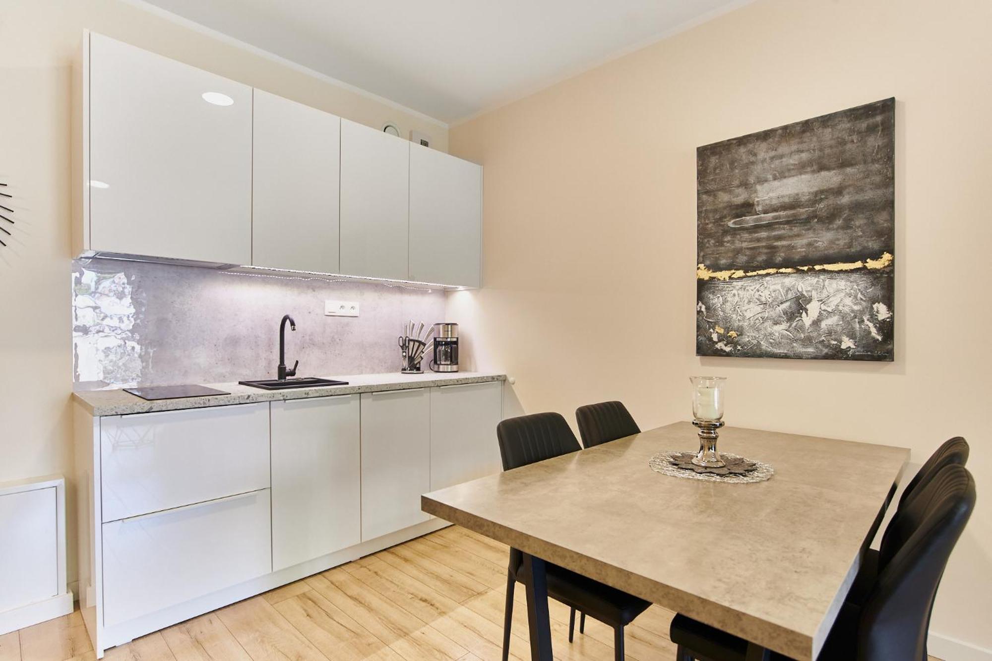 Apartment - Jachtowa *